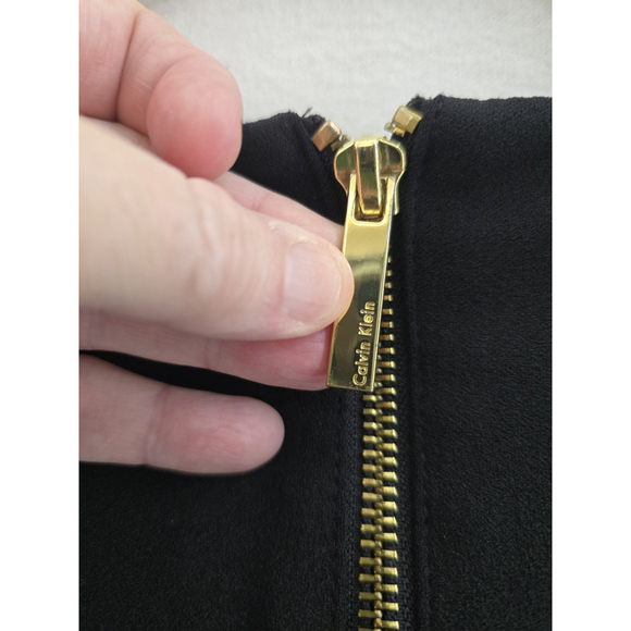 Calvin Klein Black Sleeveless Shift Dress. Gold ZipperStretch Ladies 12 - Picture 4 of 7